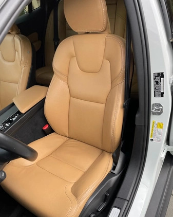 Volvo V60 Cross Country cena 122000 przebieg: 87237, rok produkcji 2019 z Białystok małe 781